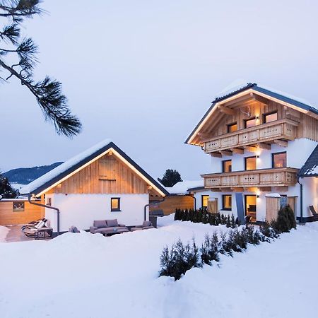 Pistenblick Alpin Sankt Margarethen im Lungau Bagian luar foto